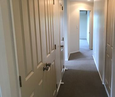 Manly, 3 Bedroom with large study and garden. - Photo 2