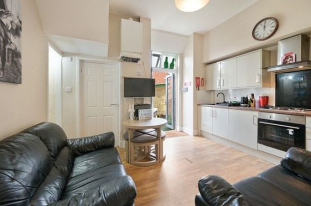 Norris Street, Preston - Photo 1