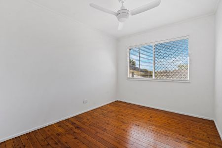 54 Alice Street, 4114, Kingston Qld - Photo 3