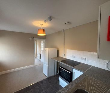 Alphington Street, Exeter - Photo 2