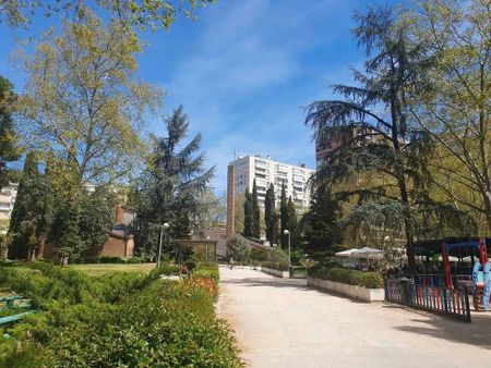 Madrid Capital, Community of Madrid 28036 - Foto 4