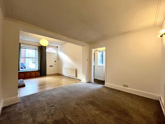 2 bedroom terraced house to rent - Photo 1