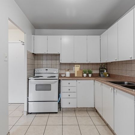 Gardenview Terrace - Photo 3