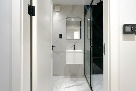 Selby Road, London, SE20 - Photo 2