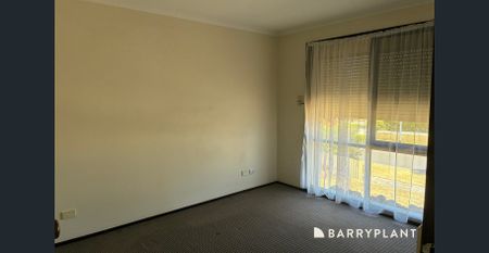 3 Bedroom offering comfort, space, and convenience. - Photo 4