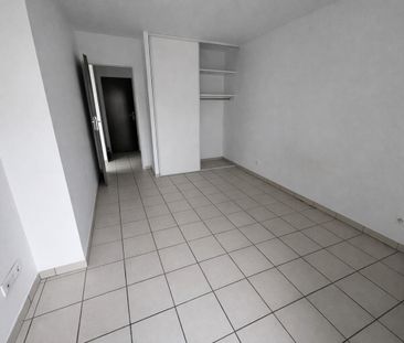 Location Appartement 2 pièces 59m² ROMANS SUR ISERE 26100 - Photo 5
