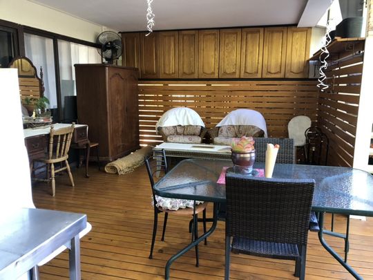 Private and Peaceful Granny Flat with Breathtaking Water Views - Photo 1