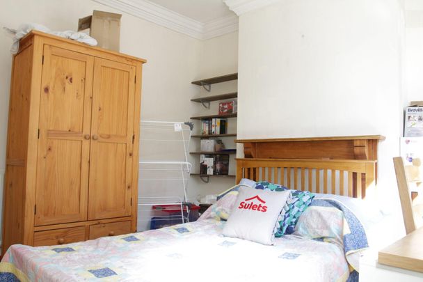 Montague Road (3 bed) - Photo 1