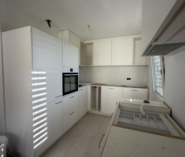 Neu renoviert, 4.5 Zimmerwohnung in gepflegter Liegenschaft - Photo 5