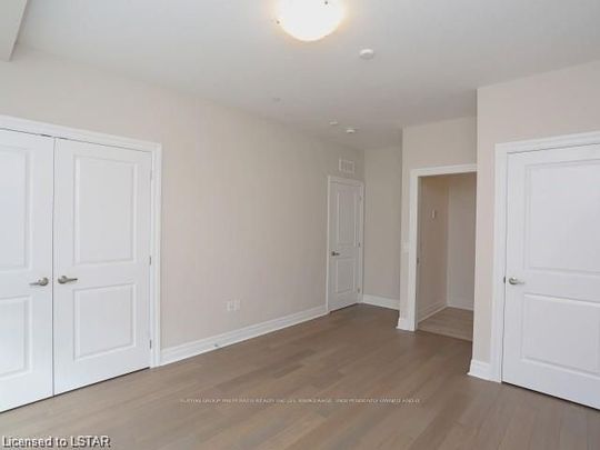For Lease - 1200 COMMISSIONERS Road Unit# 111, London South, Ontario - Photo 1