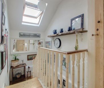 2 bedroom flat to rent - Photo 6