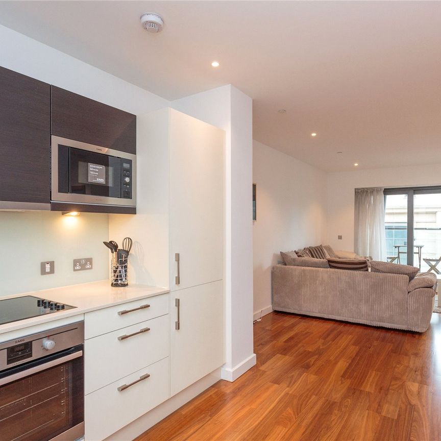 4/5, 7 Bath Street - Photo 1