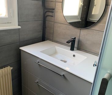 Location Appartement 3 pièces 63m² VILLEURBANNE 69100 - Photo 5