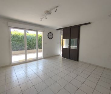 Location Appartement 3 pièces 75m² - Photo 1