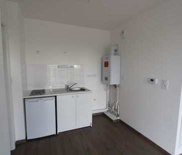 Location Appartement 2 pièces 41m² NANTES 44200 - Photo 2