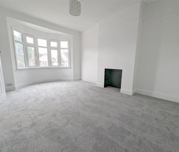 3 bedroom semi-detached bungalow to rent - Photo 3