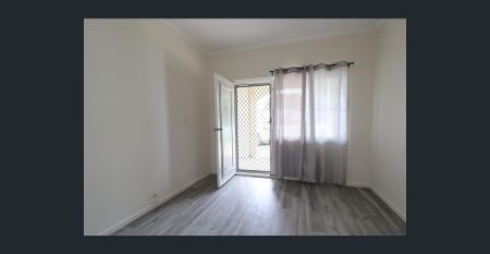 2 BEDROOM UNIT CLOSE TO THE BEACH - Photo 4