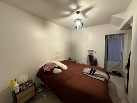 Location Appartement 2 pièces 56m² MONTMEYRAN 26120 - Photo 2