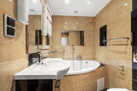 Jasne 3 pokoje przy Placu Unii - Photo 2