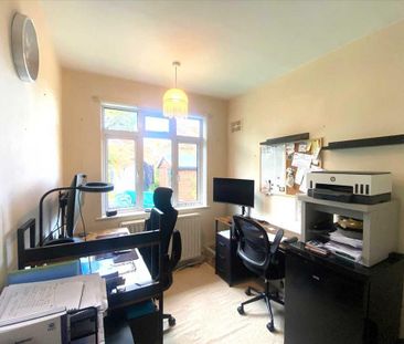 2 bedroom bungalow to rent - Photo 2