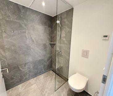 Lys 3-værelses lejlighed i Nørresundby med altan og tagterrasse - Photo 2