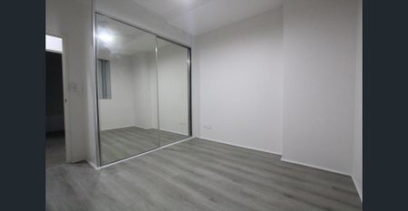 CENTRALLY LOCATED. - Photo 4