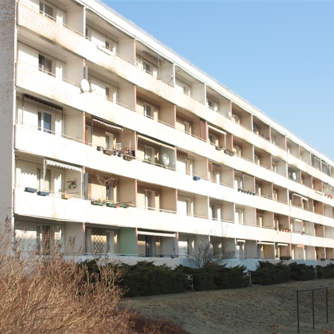 Drei Zimmer, Sonnenbalkon - Photo 2