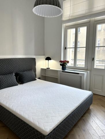 Matejki, 2 pokoje, kamienica po rewitalizacji 42 m² - Zdjęcie 2