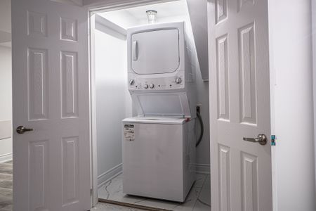 For Lease - 2 Pardon Avenue Unit# LOWER, Whitby, Ontario - Photo 4
