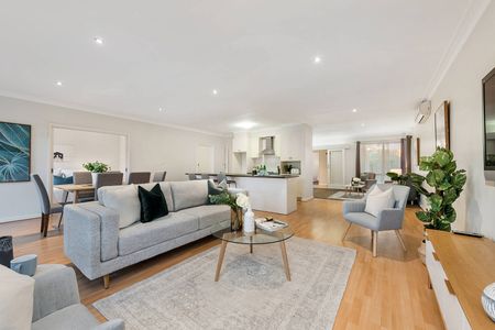 14 Reuben Street, Cheltenham VIC 3192 - House For Rent | Domain - Photo 2