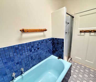 COMFORT, SPACE & LOCATION IN VIBRANT FAIRFIELD - Photo 5