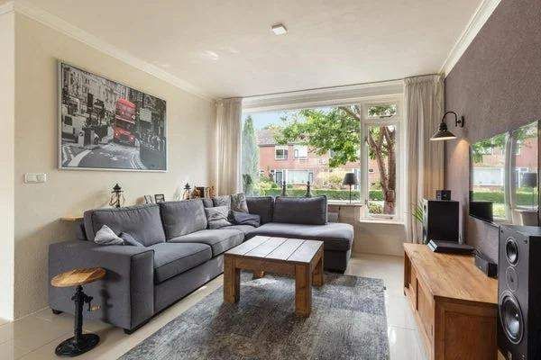 Appartement Non Meublé Rhonepad, Assen - À Louer - Photo 1