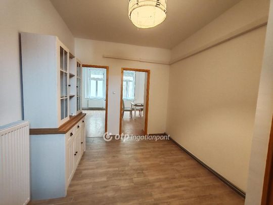 Belváros, Heves, 3300, Eger - Photo 1