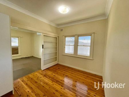 Comfortable 3 bedroom family home - Photo 3