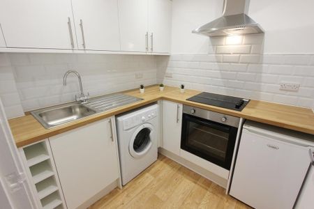 1 bedroom flat to rent - Photo 4