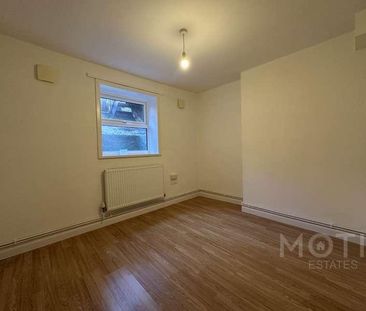 Victoria Grove, Folkestone, CT20 - Photo 5