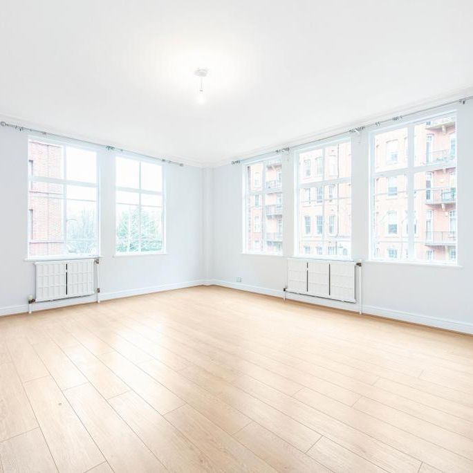 3 bedroom flat to rent - Photo 1