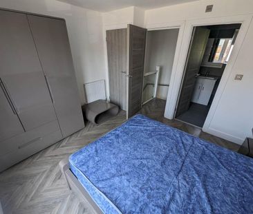 2 bedroom house to rent - Photo 3