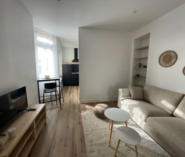 Location Appartement 2 pièces 37m² - Photo 4