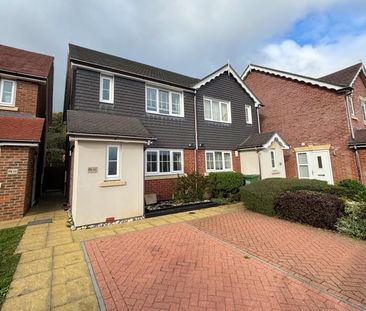 3 bedroom terraced house to rent - Photo 1