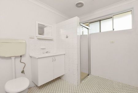 2 BEDROOM UNIT WITH GARAGE IN SMALL COMPLEX - Photo 5