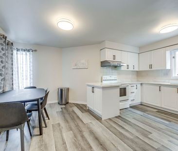 For Lease - 5492 Haddon Hall Road, Mississauga, Ontario - Photo 5