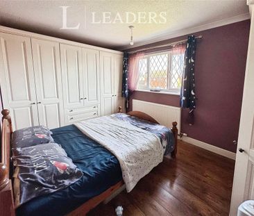 2 bedroom semi-detached house to rent - Photo 6