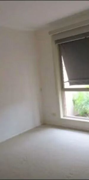 Keilor East - Photo 1