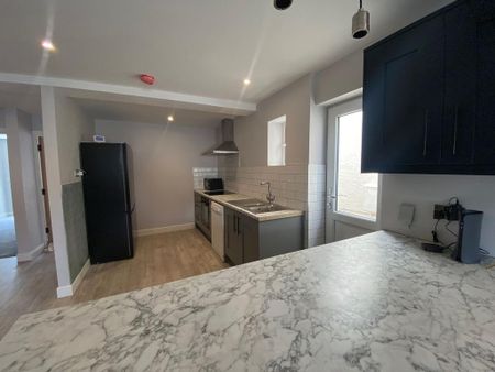6 bedroom house share to rent - Photo 5