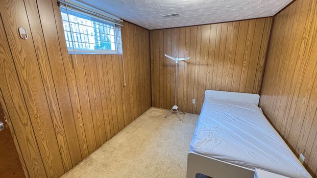 For Lease - 122 Rifle Range Road Unit# # Basement, Hamilton, Ontario - Photo 1