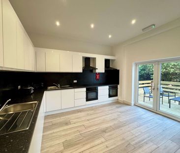 Modern Studios in a shared house in L9, bills included R3 - Photo 4