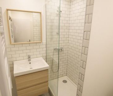 Location Appartement 2 pièces 42m² ST ETIENNE 42000 - Photo 2