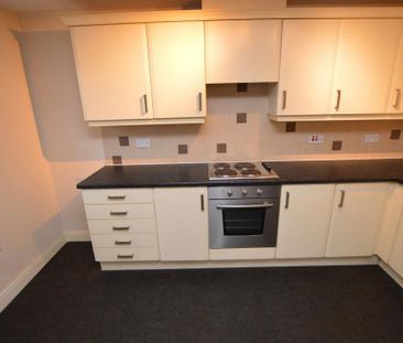 2 bedroom flat to rent - Photo 6