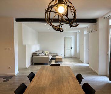 Location Appartement 2 pièces 85m² TOULON 83000 - Photo 5